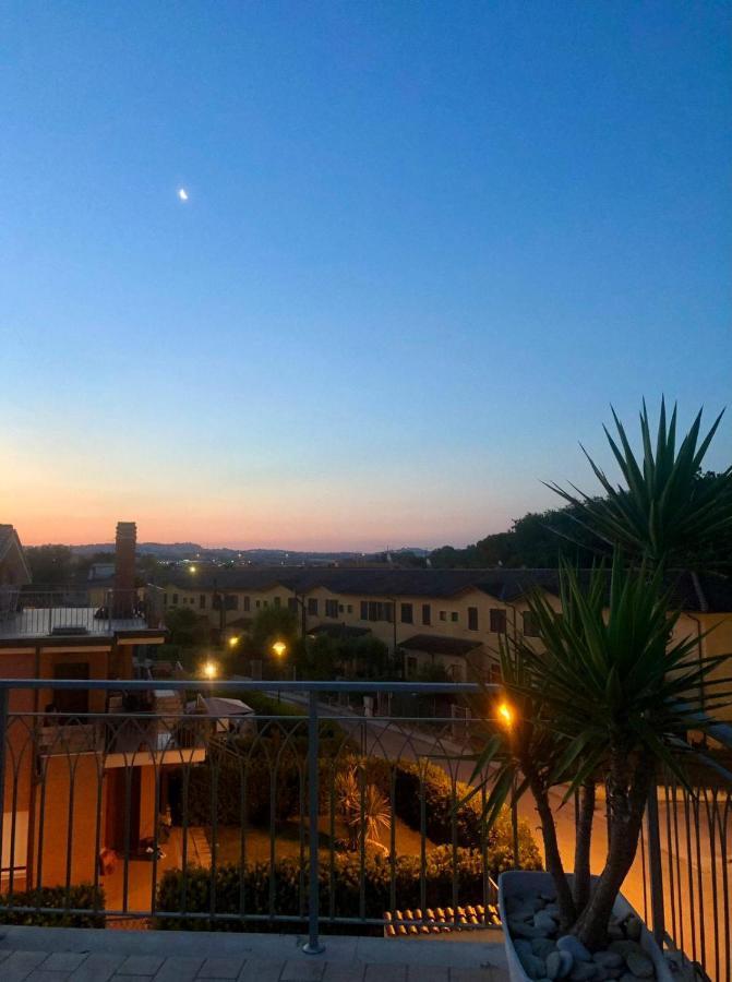 Marche Full Experience-Apartments Porto SantʼElpidio Buitenkant foto