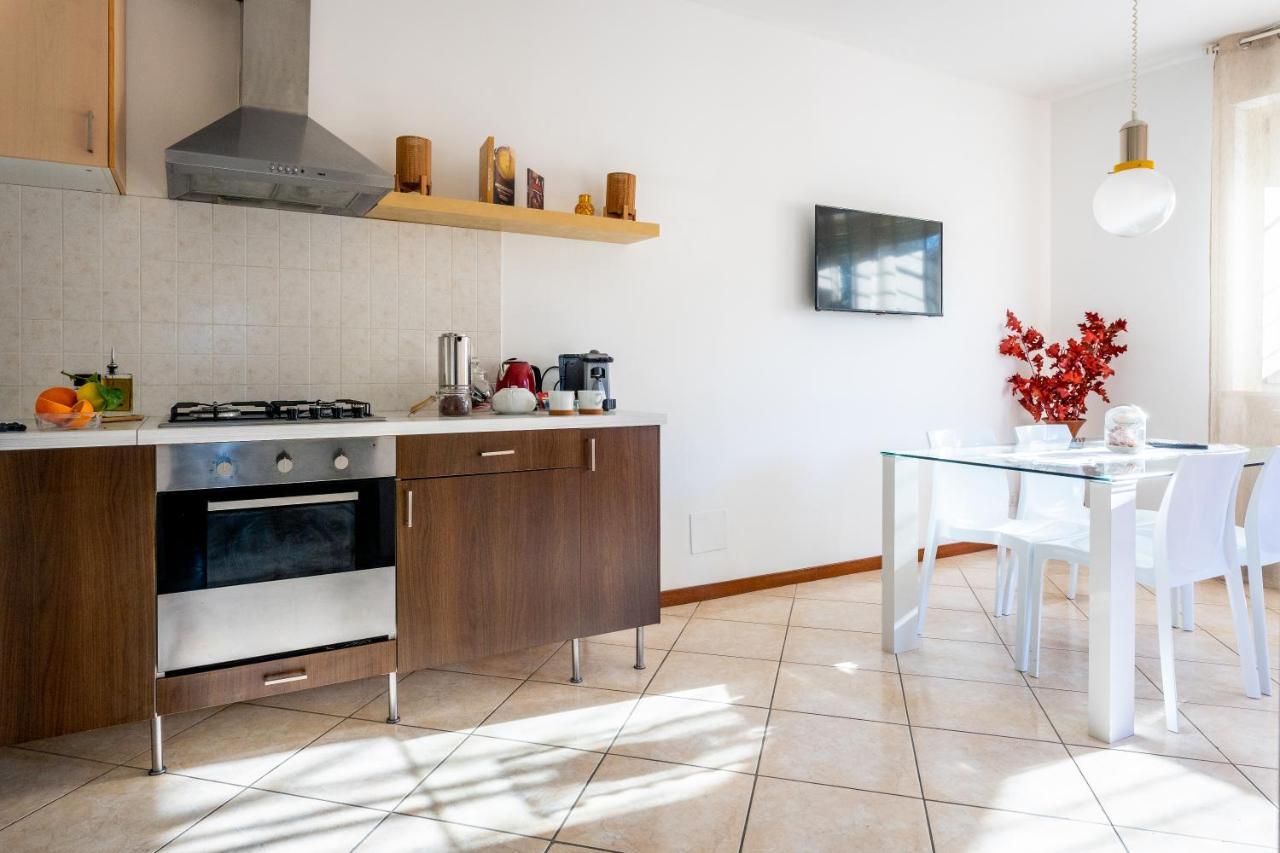 Marche Full Experience-Apartments Porto SantʼElpidio Buitenkant foto