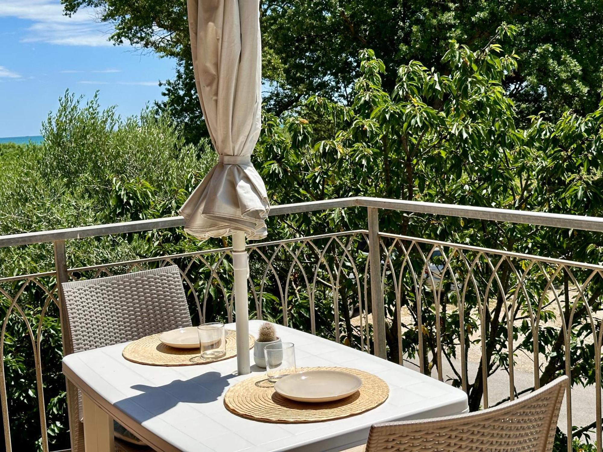 Marche Full Experience-Apartments Porto SantʼElpidio Buitenkant foto